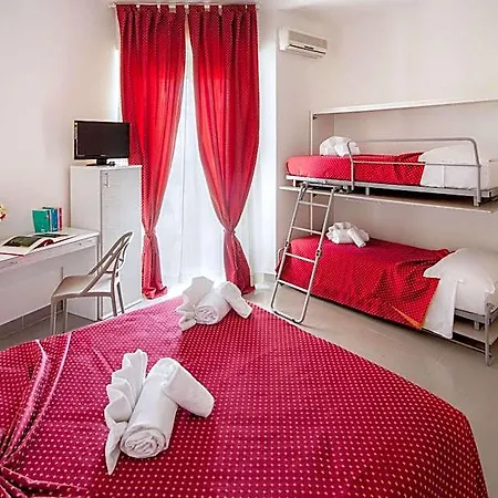 Teresa Hotel